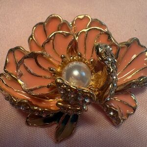 Elegant Pink and Gold Floral Brooch